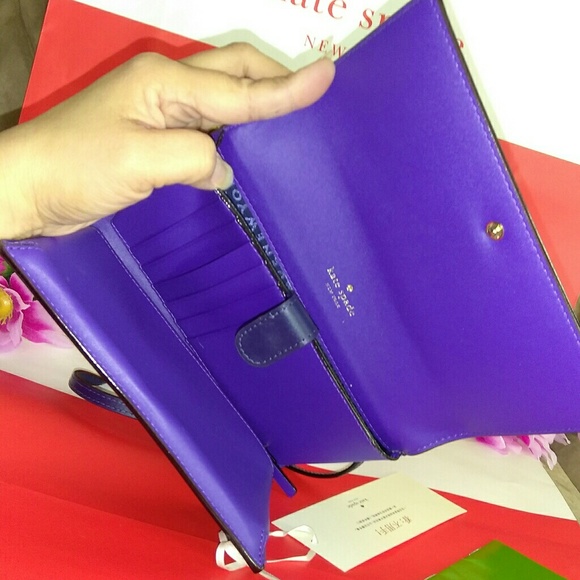 NWT Kate spade Crossbody wallet - Picture 3 of 5